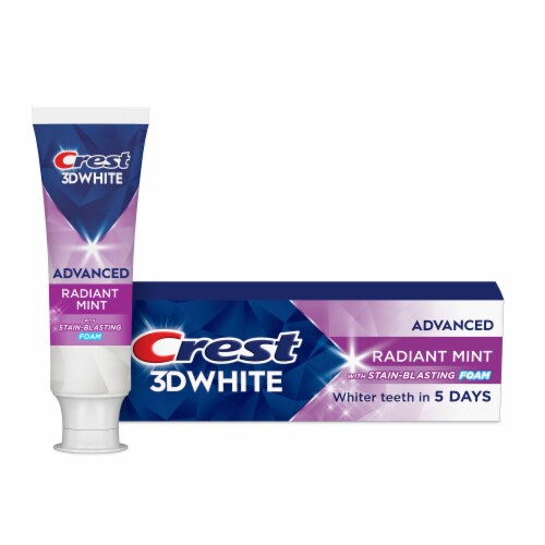 Crest 3D White Advanced Teeth Whitening Toothpaste, Radiant Mint