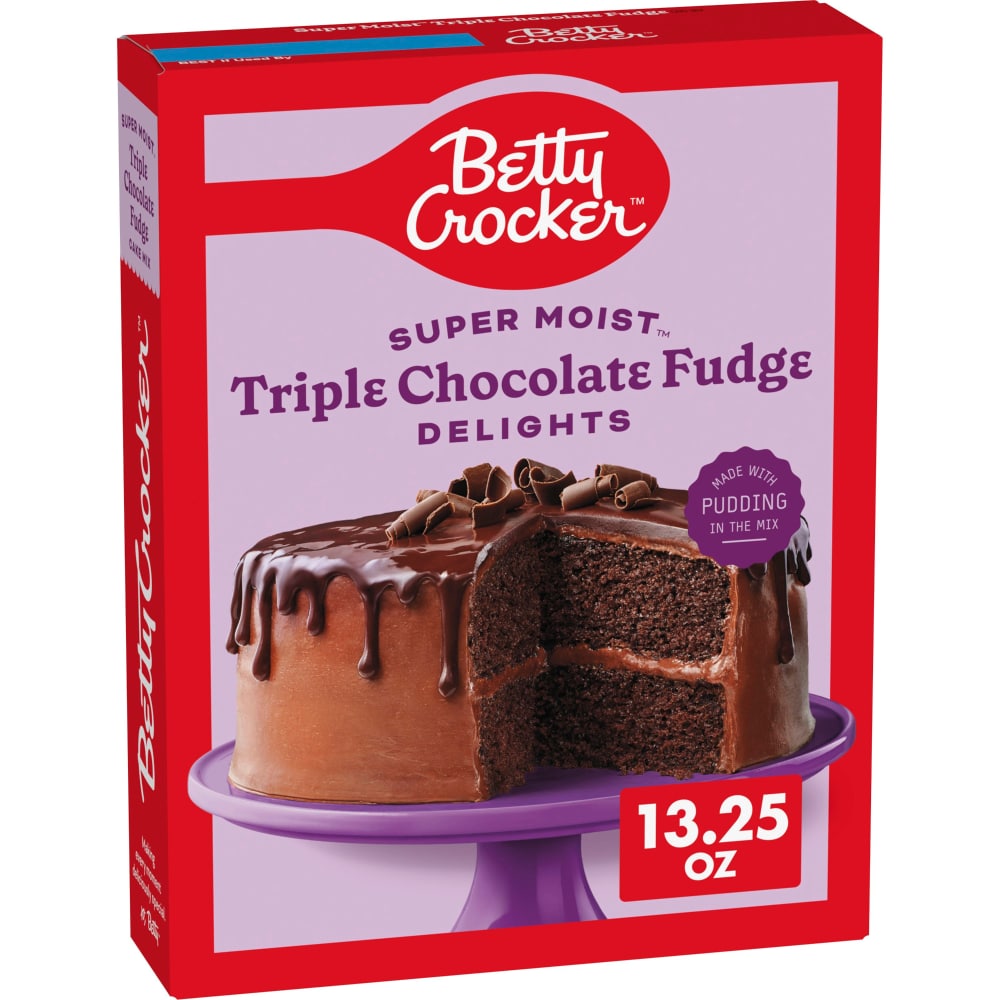 Betty Crocker™ Delights Super Moist™ Triple Chocolate Fudge Cake Mix