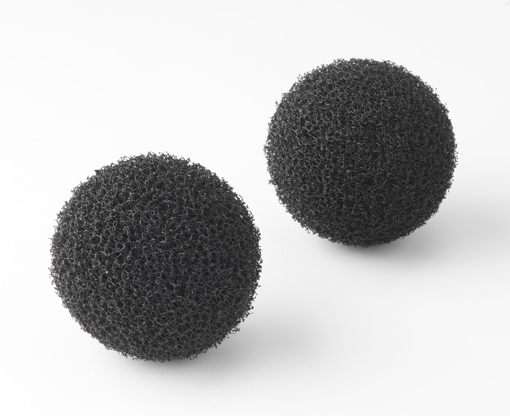 Whitmor Pet Hair-Removing Dryer Balls